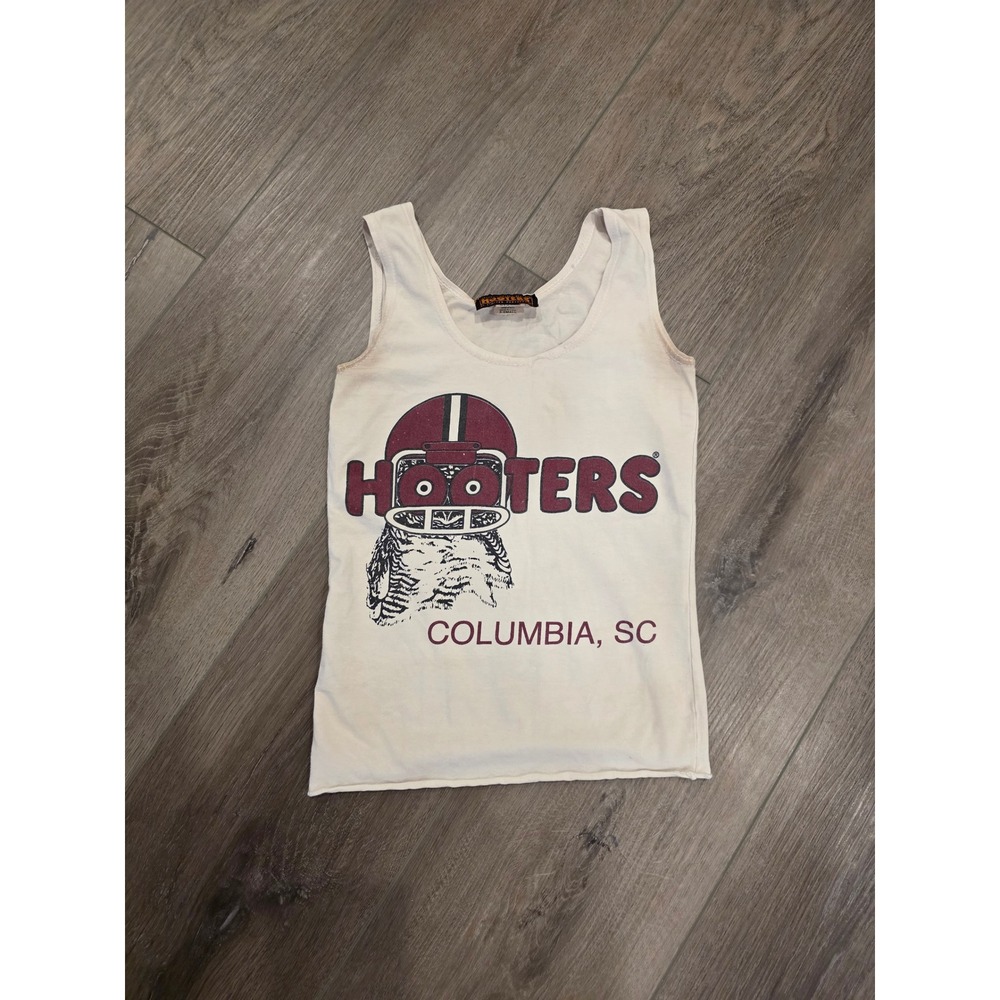 Hooters Football Owl Women's Size XS Columbia South Carolina‎ Cropped Tanktop